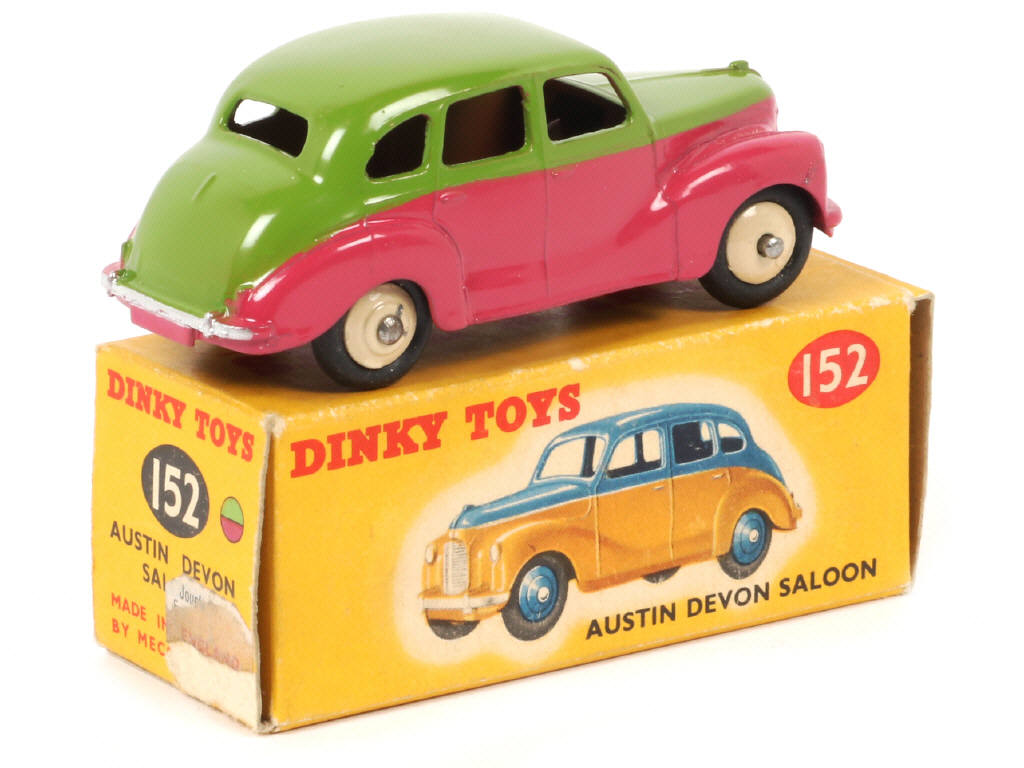 Lot 508 - DINKY TOYS (GB) (1)