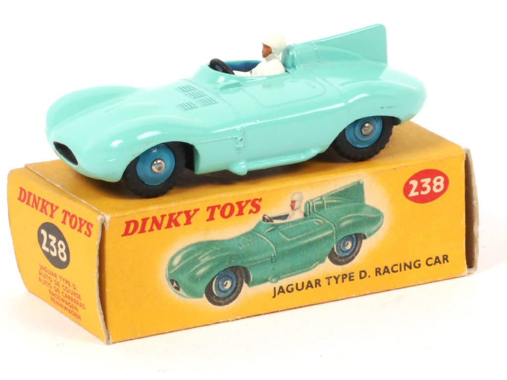 Lot 498 - DINKY TOYS (GB) (1)
