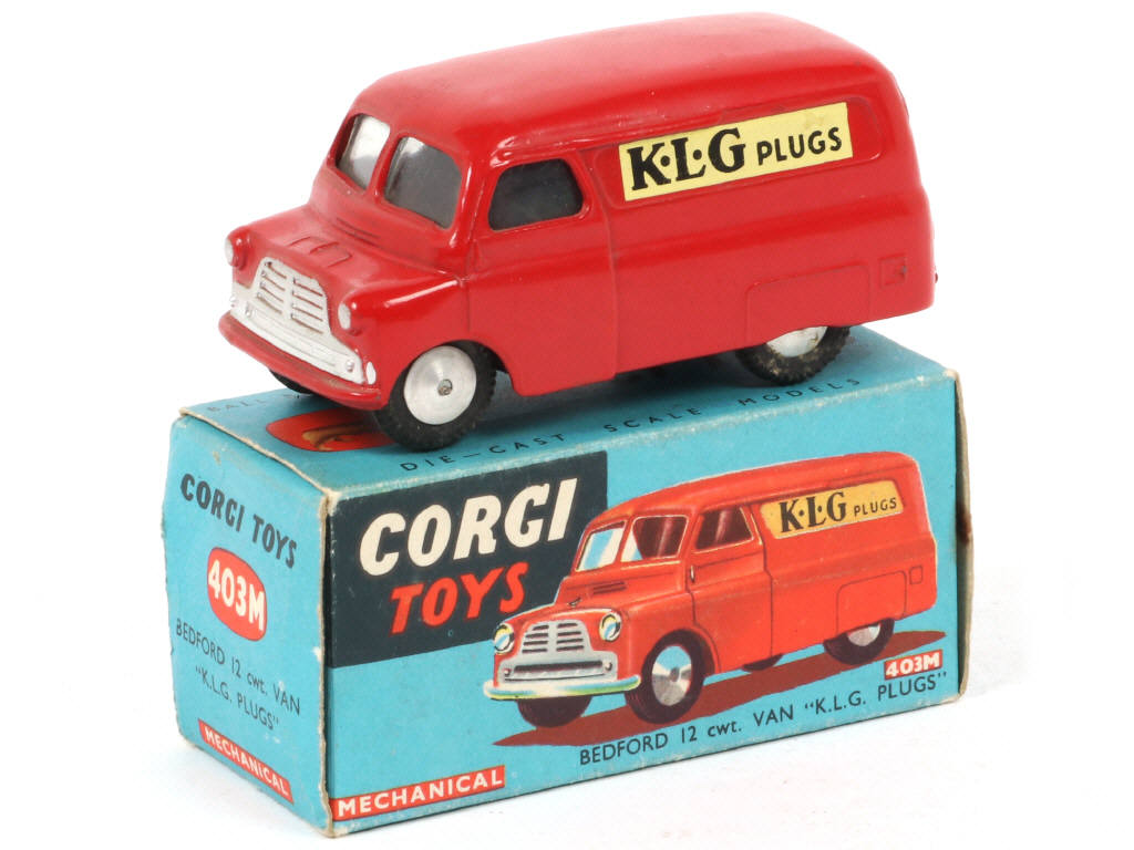 Lot 253 - CORGI TOYS (GB) (1)