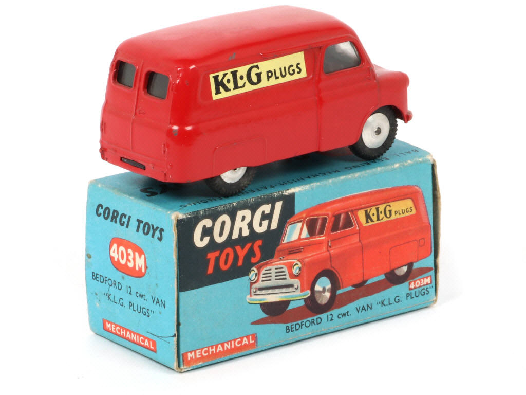 Lot 253 - CORGI TOYS (GB) (1)