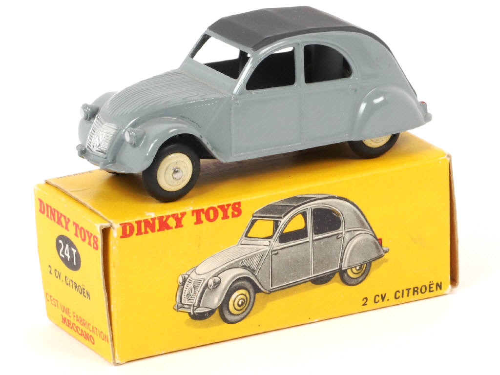 Lot 387 - DINKY TOYS (FRANCE) (1)