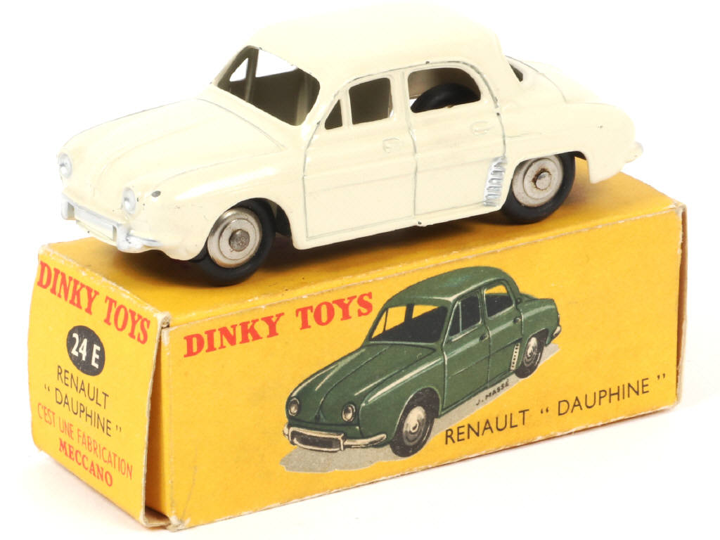 Lot 380 - DINKY TOYS (FRANCE) (1)