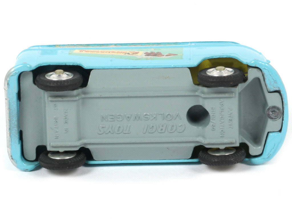 Lot 254 - CORGI TOYS (GB) (1)