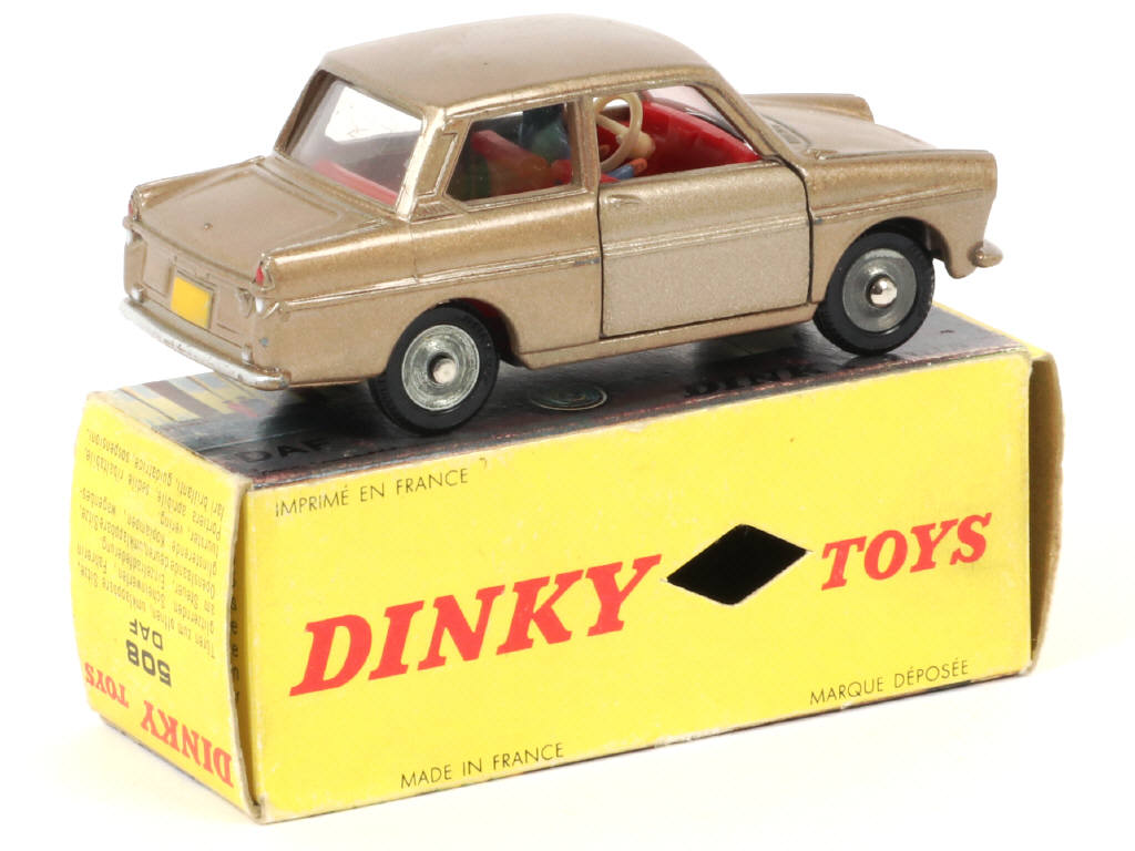 Lot 414 - DINKY TOYS (FRANCE) (1)