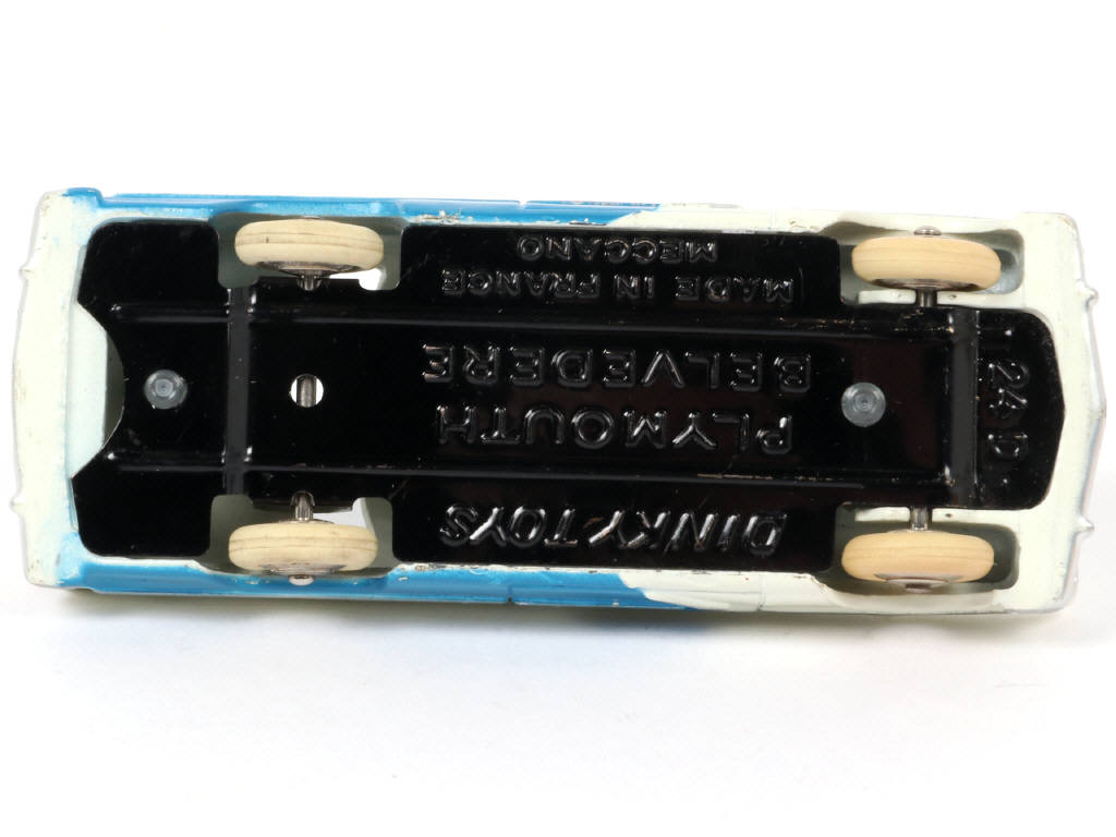 Lot 376 - DINKY TOYS (FRANCE) (1)