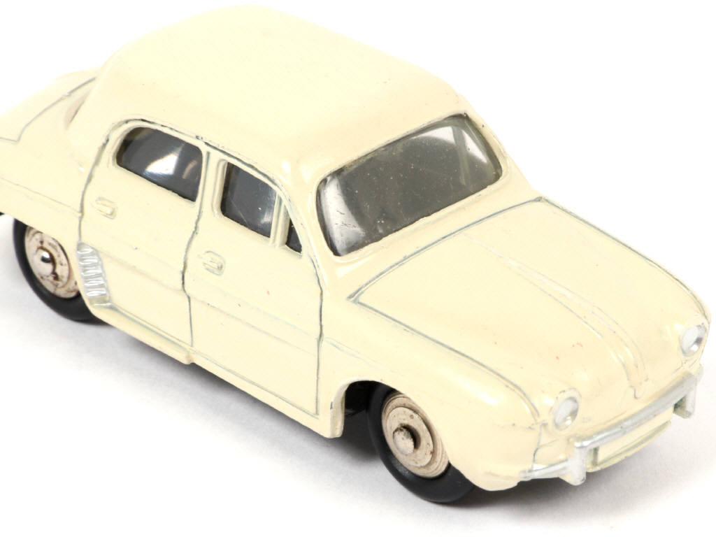 Lot 382 - DINKY TOYS (FRANCE) (1)