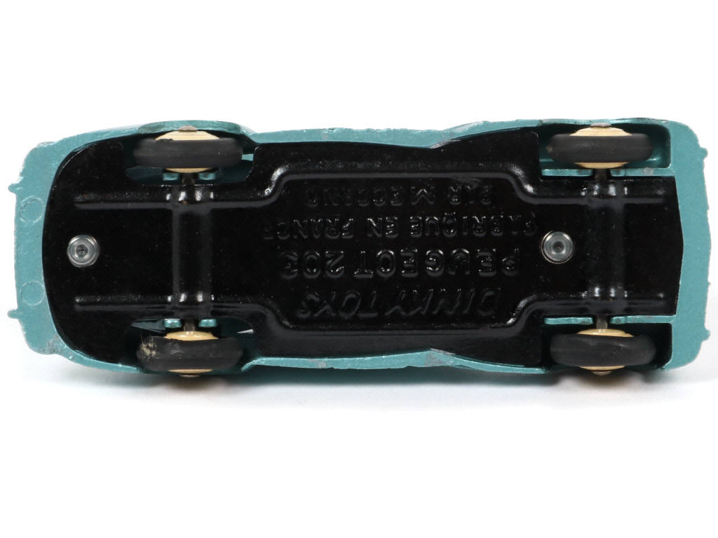 Lot 353 - DINKY TOYS (FRANCE) (1)