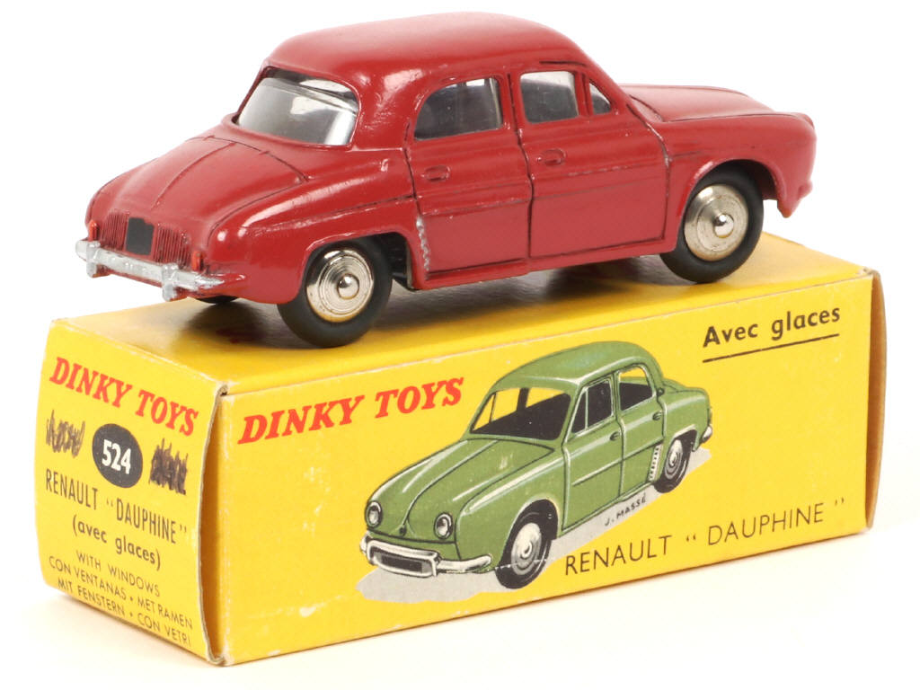 Lot 381 - DINKY TOYS (FRANCE) (1)
