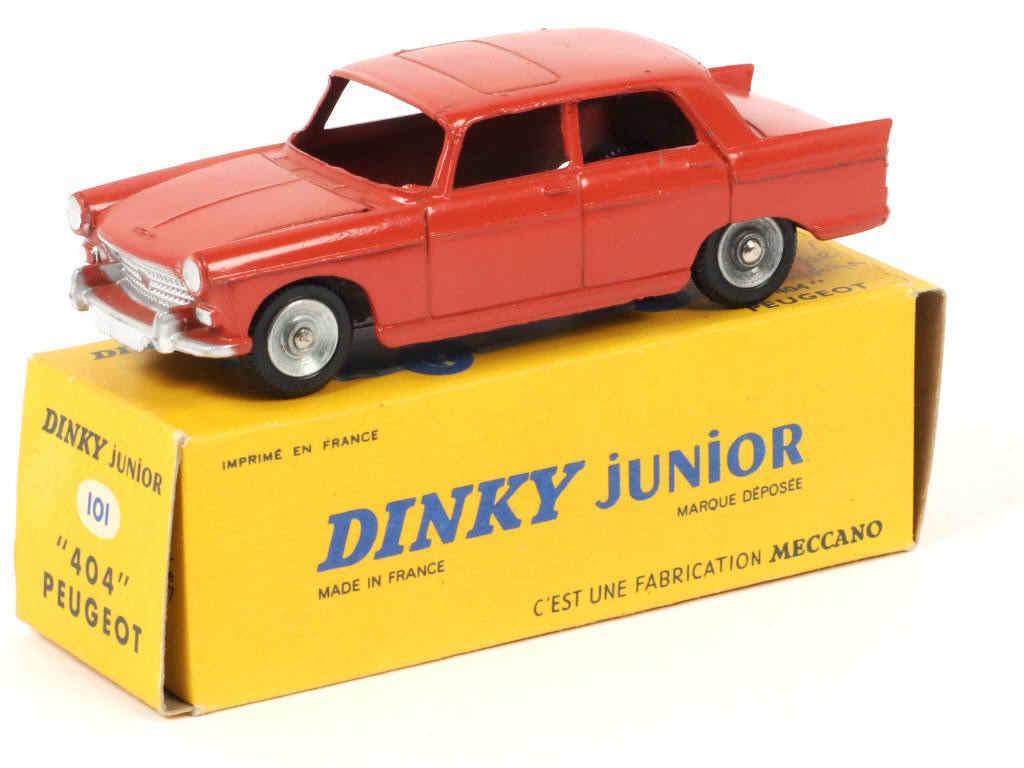 Lot 327 - DINKY TOYS (FRANCE) Série JUNIOR (1)