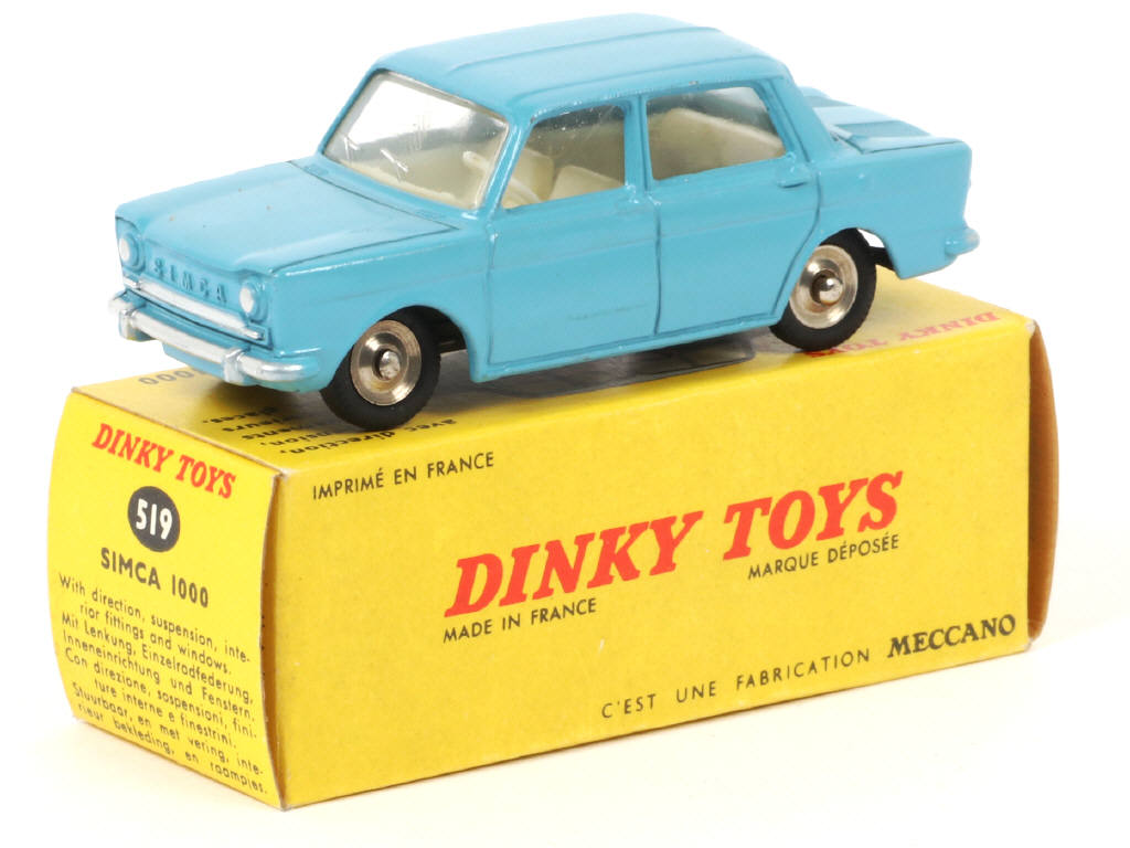 Lot 397 - DINKY TOYS (FRANCE) (1)