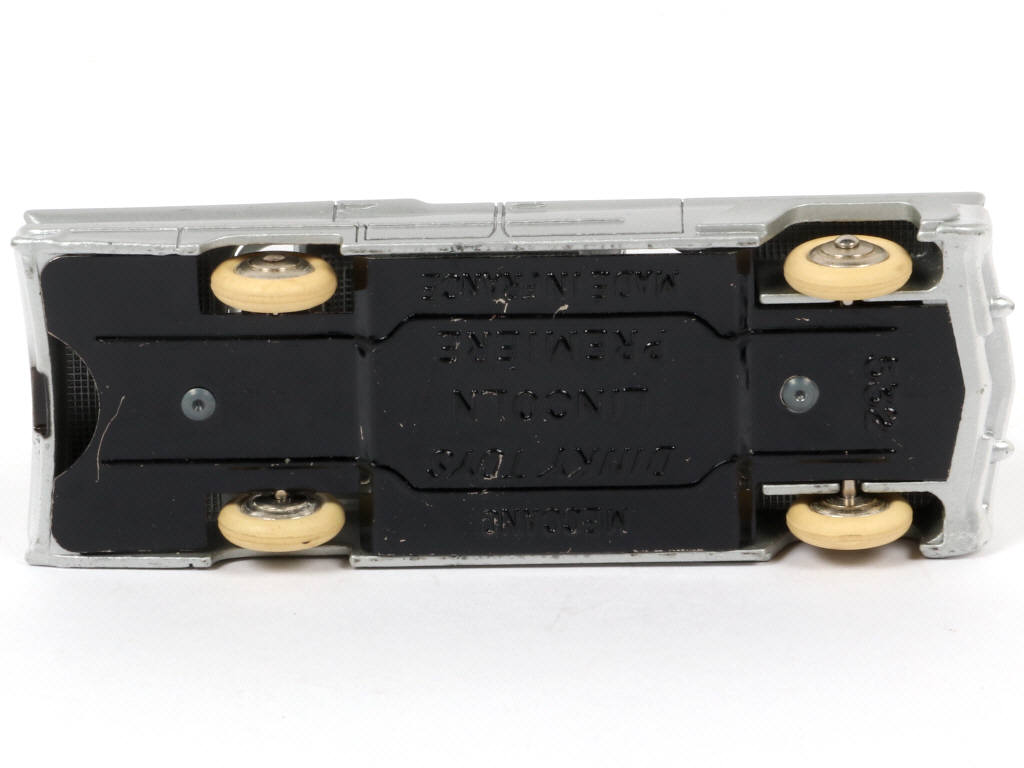 Lot 400 - DINKY TOYS (FRANCE) (1)