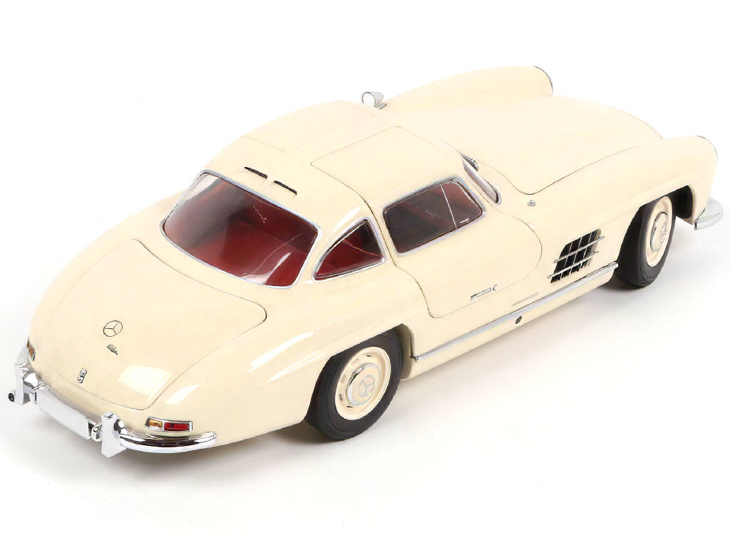 Lot 83 - MINICHAMPS (ALLEMAGNE) (1)