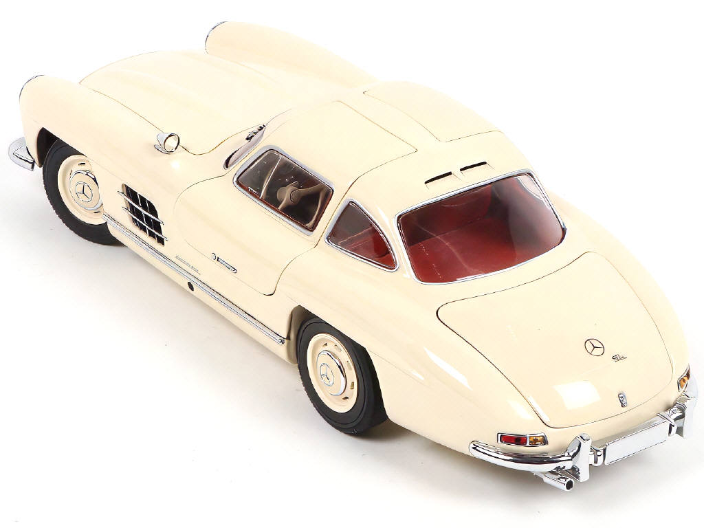 Lot 83 - MINICHAMPS (ALLEMAGNE) (1)