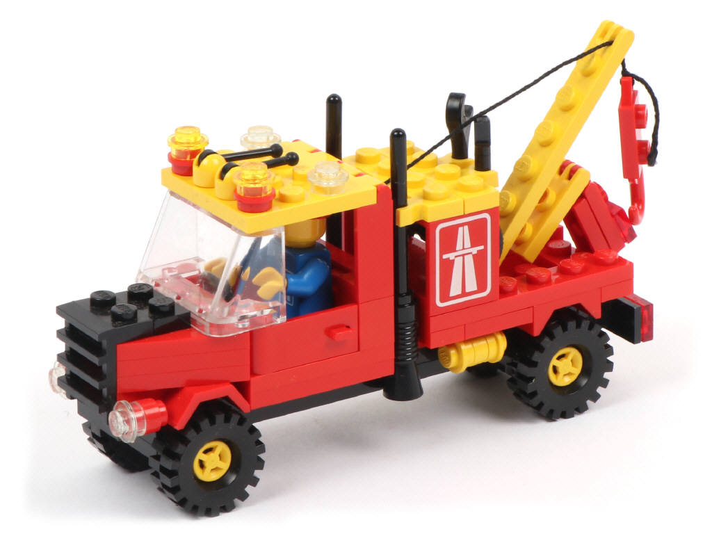 Lot 46 - LEGO (DANEMARK) (2)