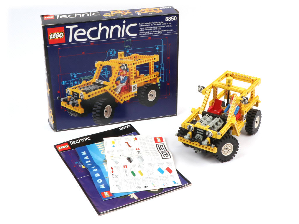 Lot 55 - LEGO (DANEMARK) (1)