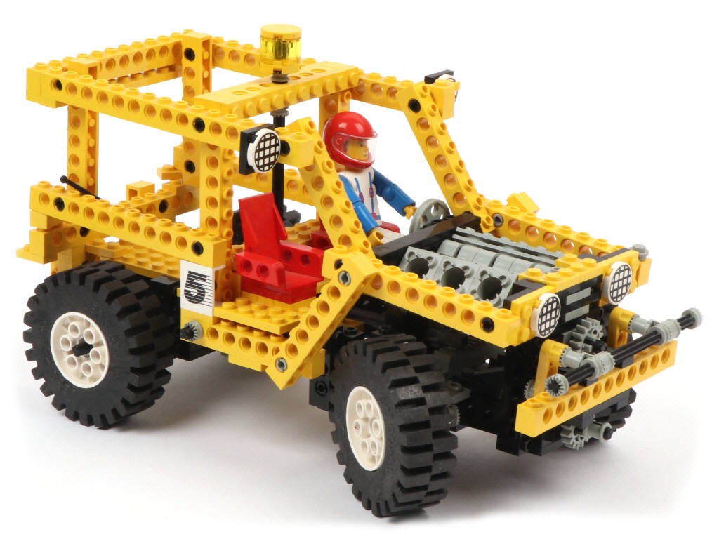 Lot 55 - LEGO (DANEMARK) (1)