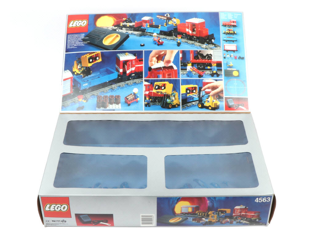 Lot 37 - LEGO (DANEMARK) (1)