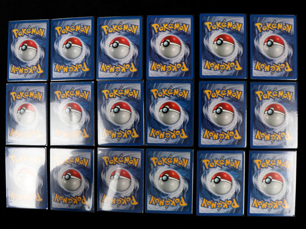Lot 51 - POKEMON COMPANY (USA) (132)
