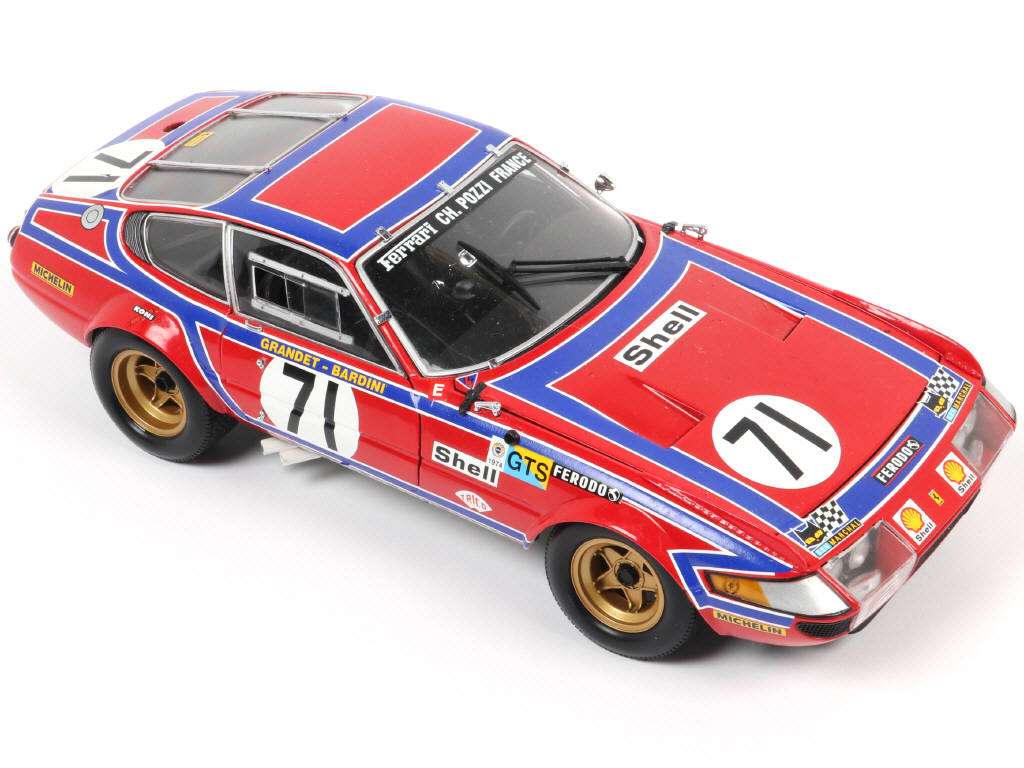 Lot 15 - KYOSHO (JAPON) (1)