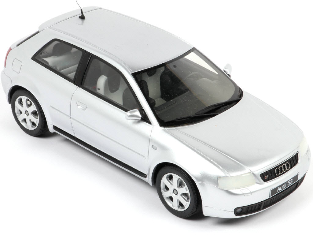 Lot 241 - OTTO MOBILE (FRANCE) (1)