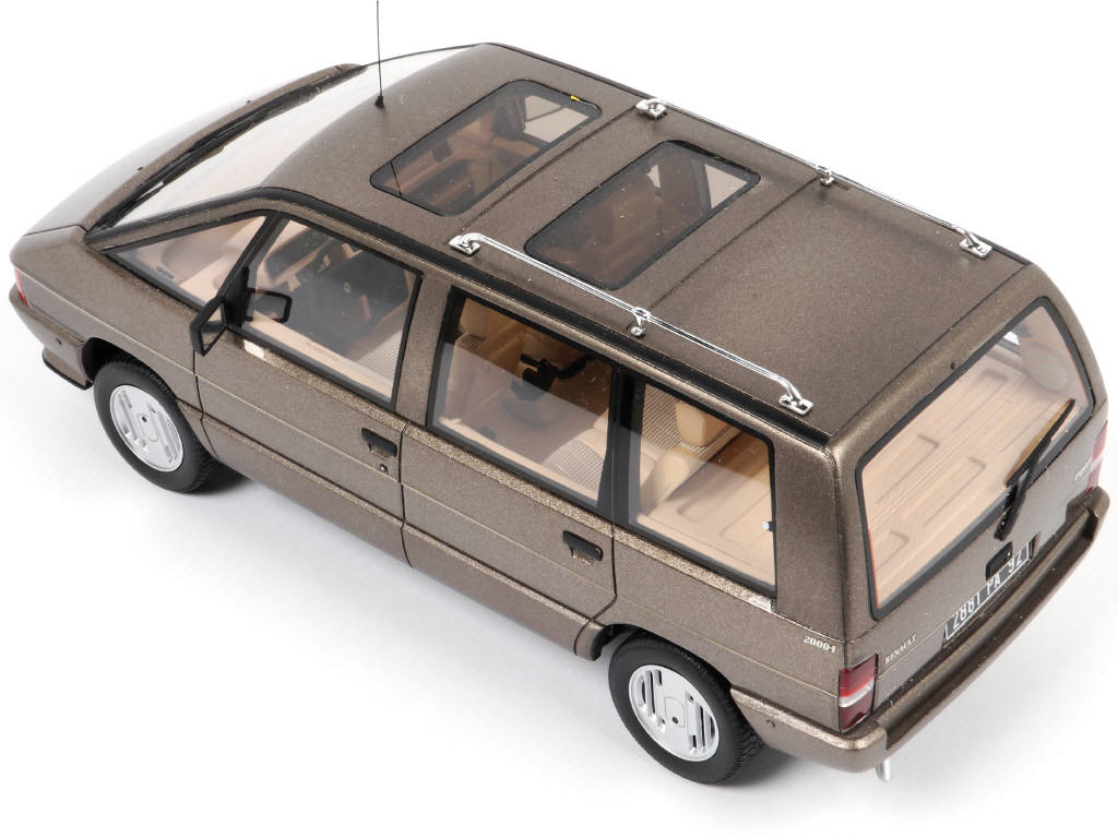 Lot 232 - OTTO MOBILE (FRANCE) (1)