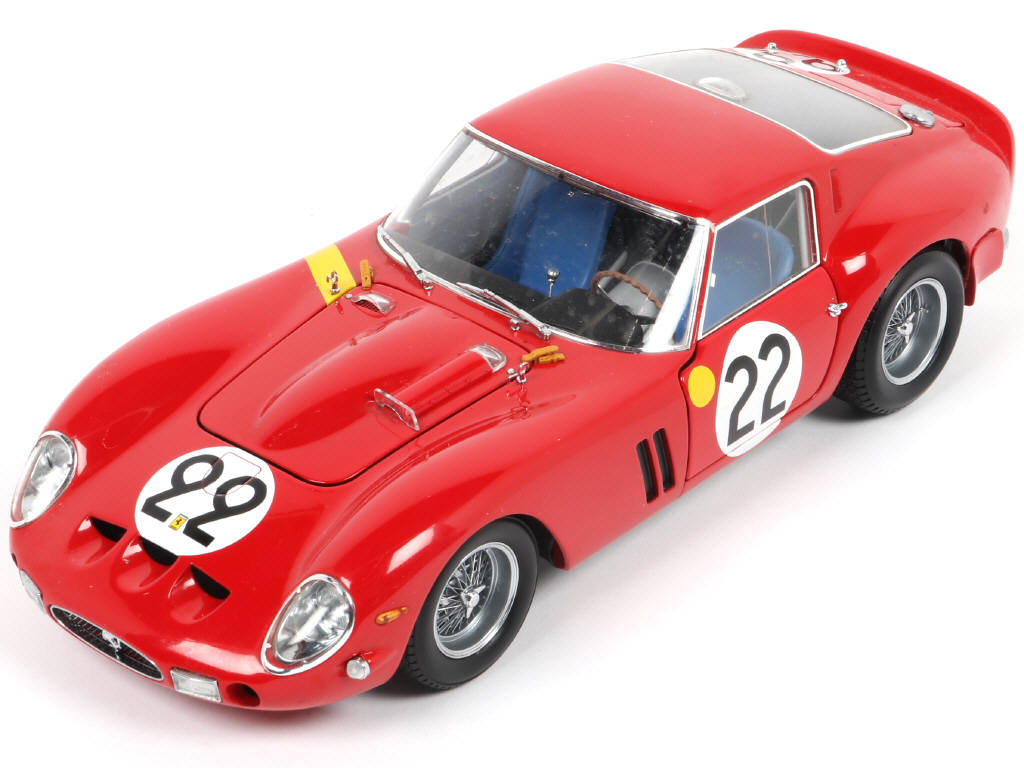 Lot 14 - KYOSHO (JAPON) (1)