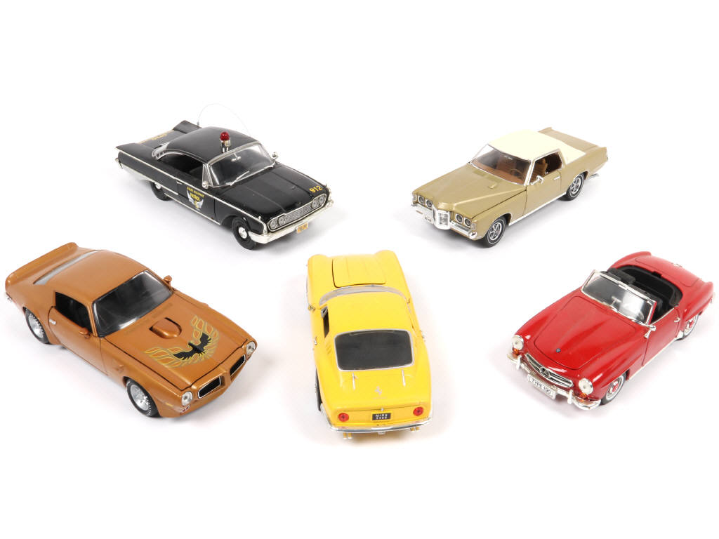 Lot 114 - ERTL (USA) (5)