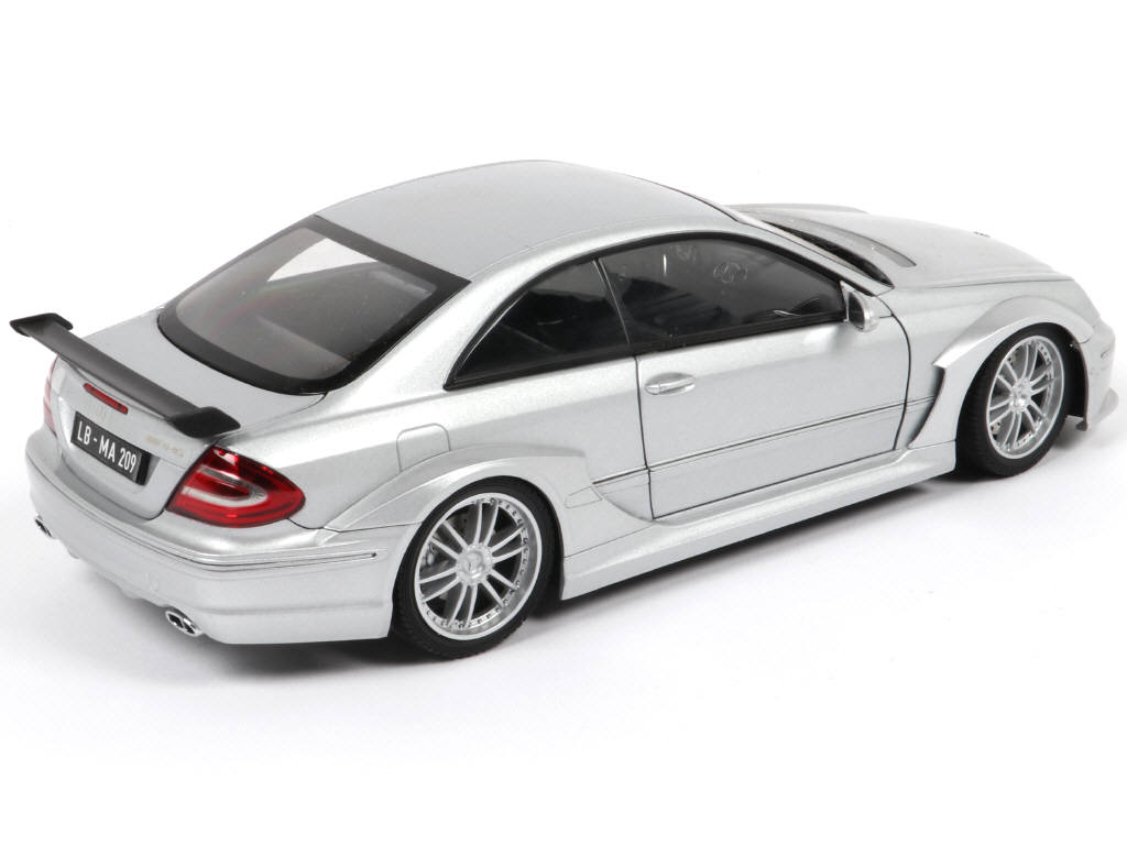 Lot 9 - KYOSHO (JAPON) (1)