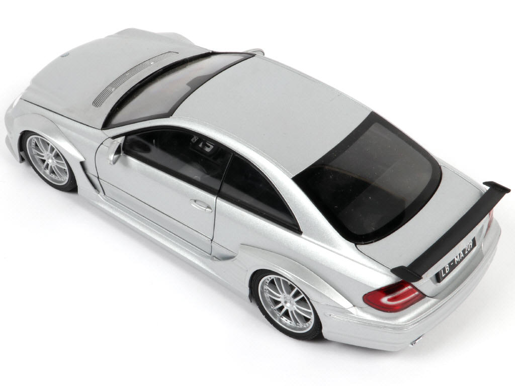 Lot 9 - KYOSHO (JAPON) (1)