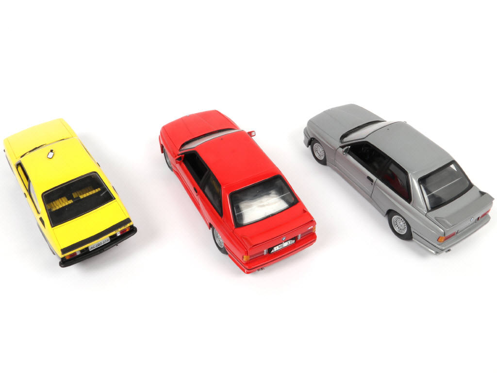 Lot 182 - MINICHAMPS (ALLEMAGNE) (3)