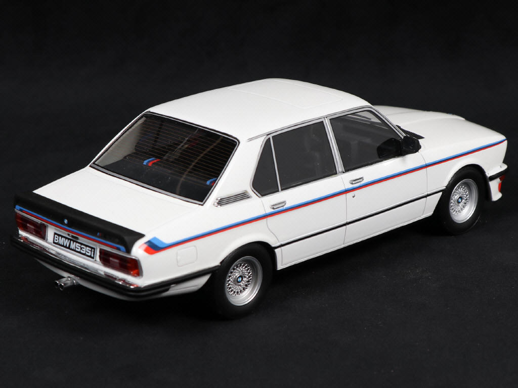 Lot 236 - OTTO MOBILE (FRANCE) (1)