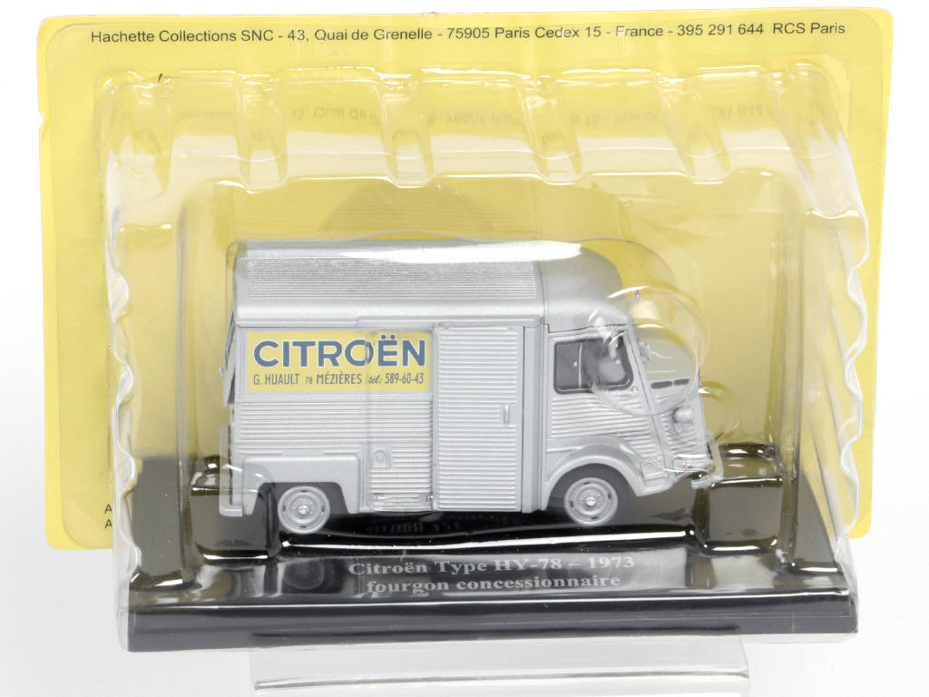 Lot 190 - DIVERS (7)