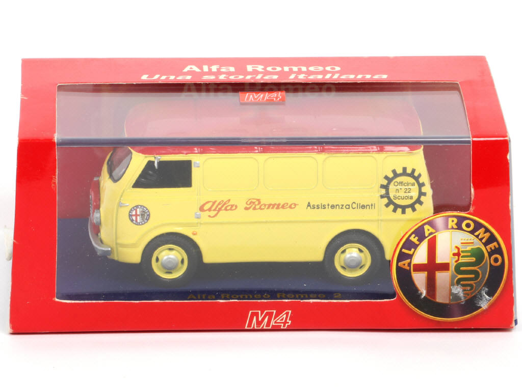 Lot 131 - DIVERS (7)