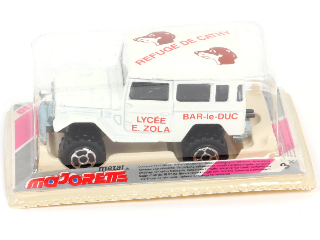 Lot 208 - MAJORETTE (FRANCE) (25)