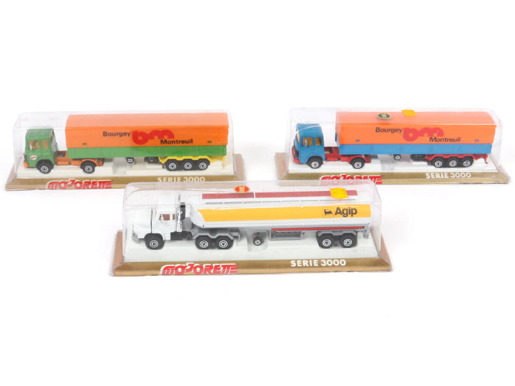 Lot 186 - MAJORETTE (FRANCE) (3)