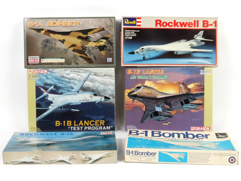 Lot 1 - DIVERS (6)