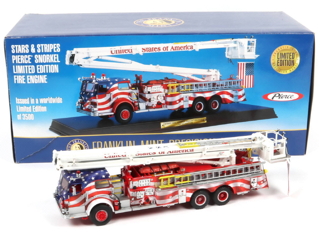 Lot 114 - FRANKLIN MINT (USA) (1)