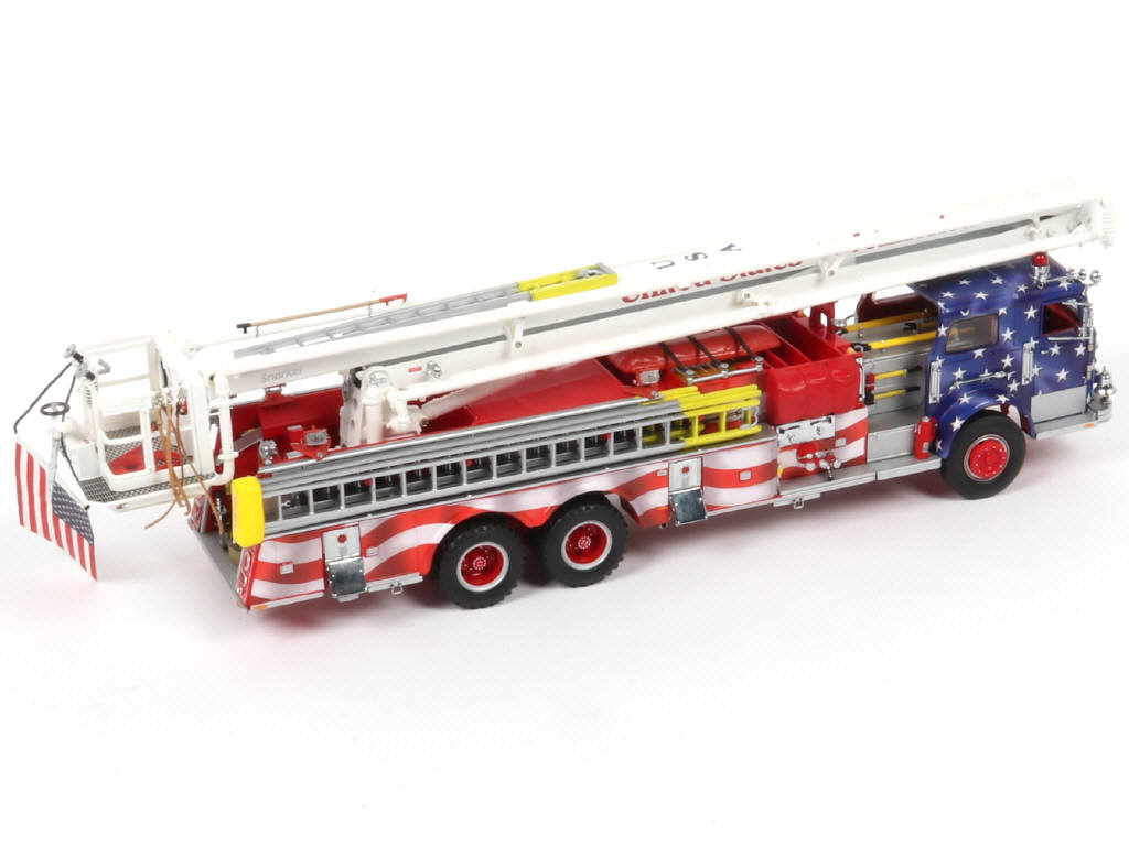 Lot 114 - FRANKLIN MINT (USA) (1)