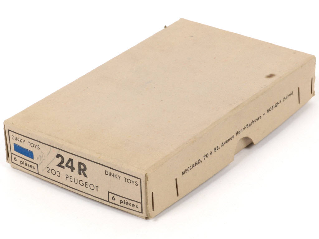 Lot 111 - DINKY TOYS (FRANCE) (1)