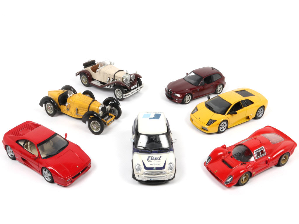 Lot 59 - DIVERS (7)