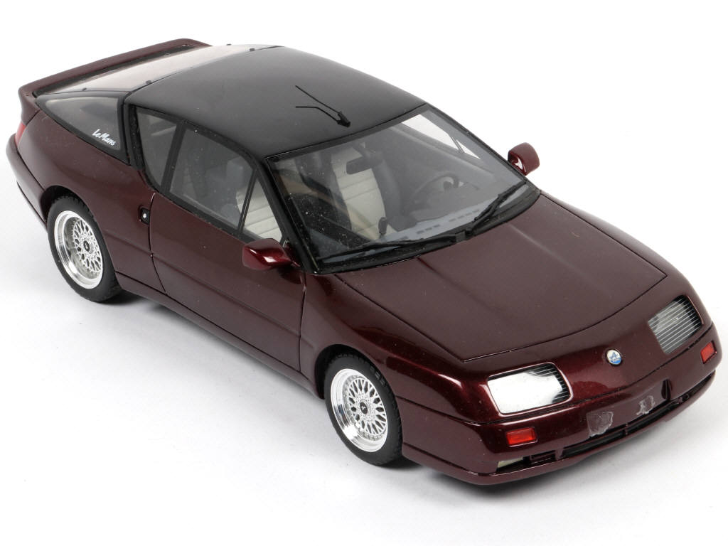 Lot 225 - OTTO MOBILE (FRANCE) (1)