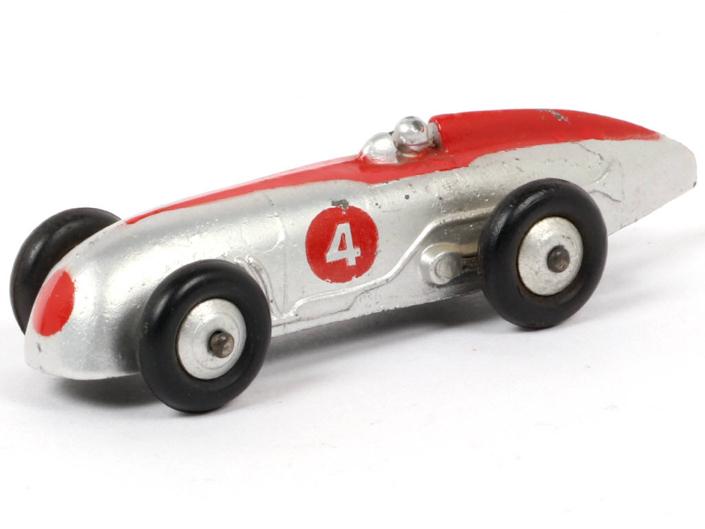 Lot 141 - DINKY TOYS (GB) (1)
