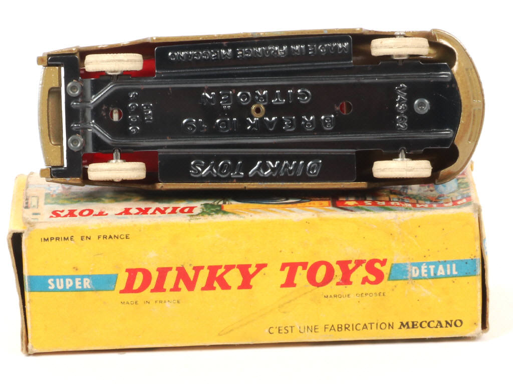 Lot 188 - DINKY TOYS (FRANCE) (1)
