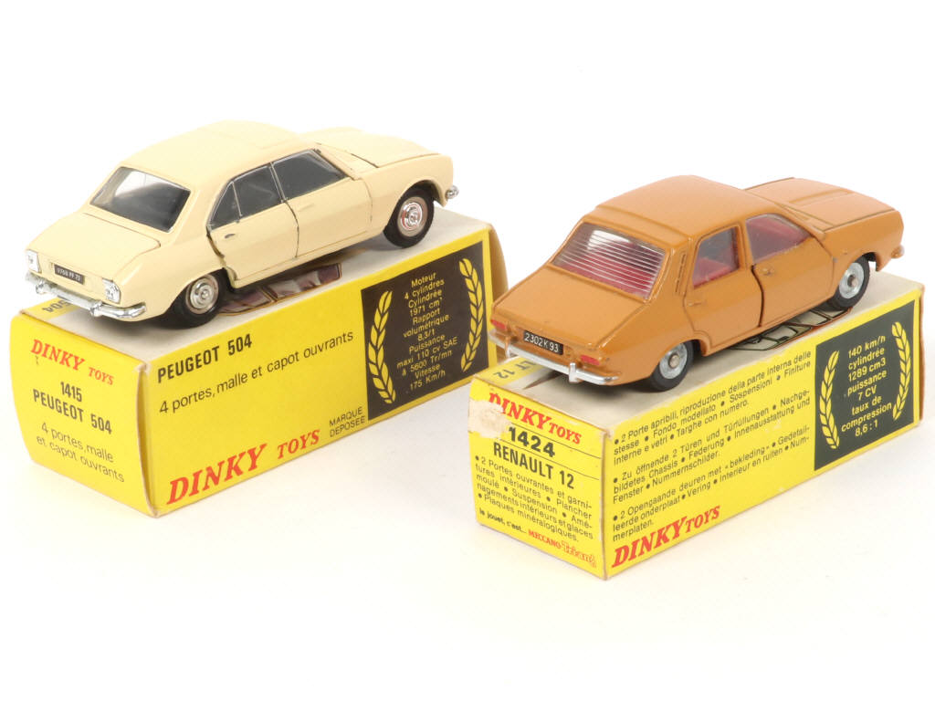 Lot 210 - DINKY TOYS (FRANCE) (2)