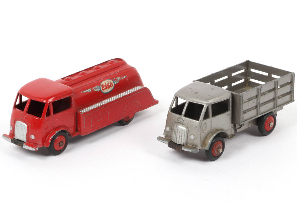 Lot 240 - DINKY TOYS (FRANCE) (2)
