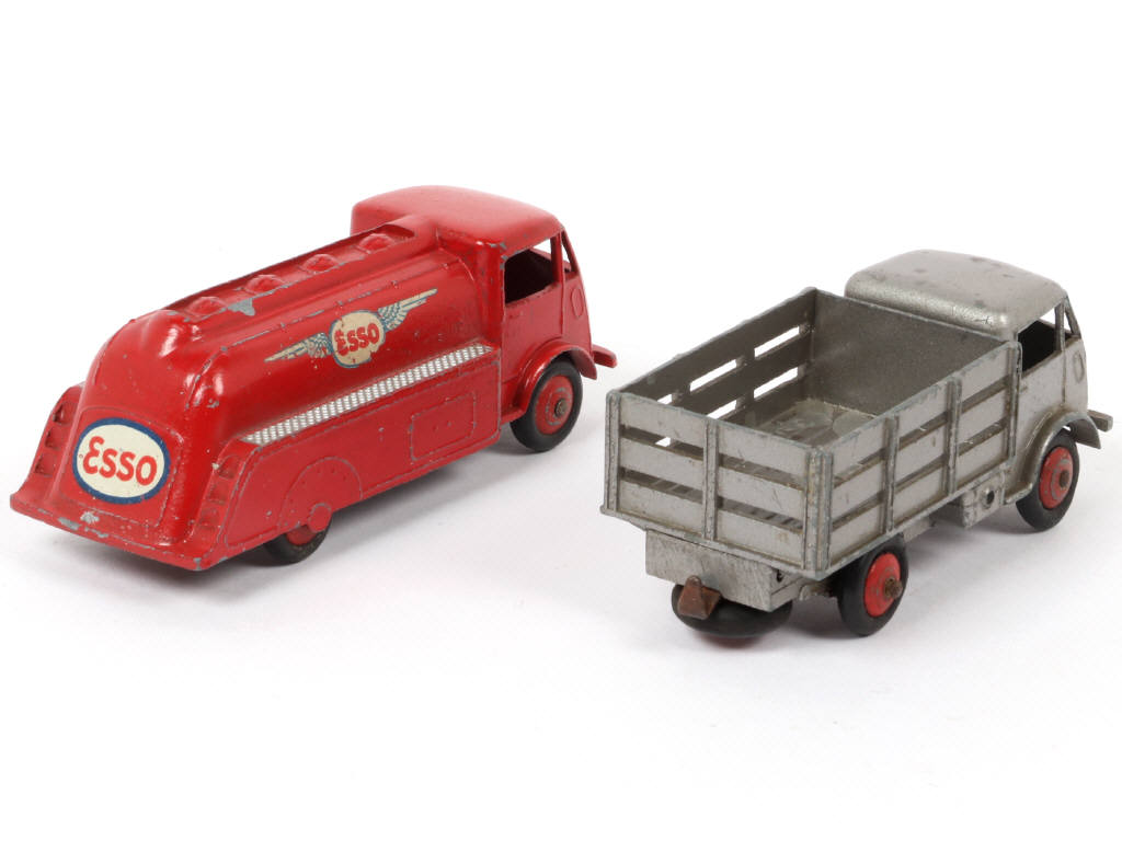 Lot 240 - DINKY TOYS (FRANCE) (2)