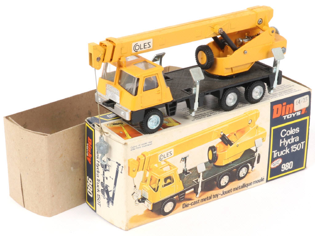 Lot 156 - DINKY TOYS (GB) (1)