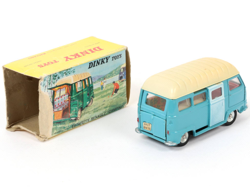 Lot 222 - DINKY TOYS (FRANCE) (1)