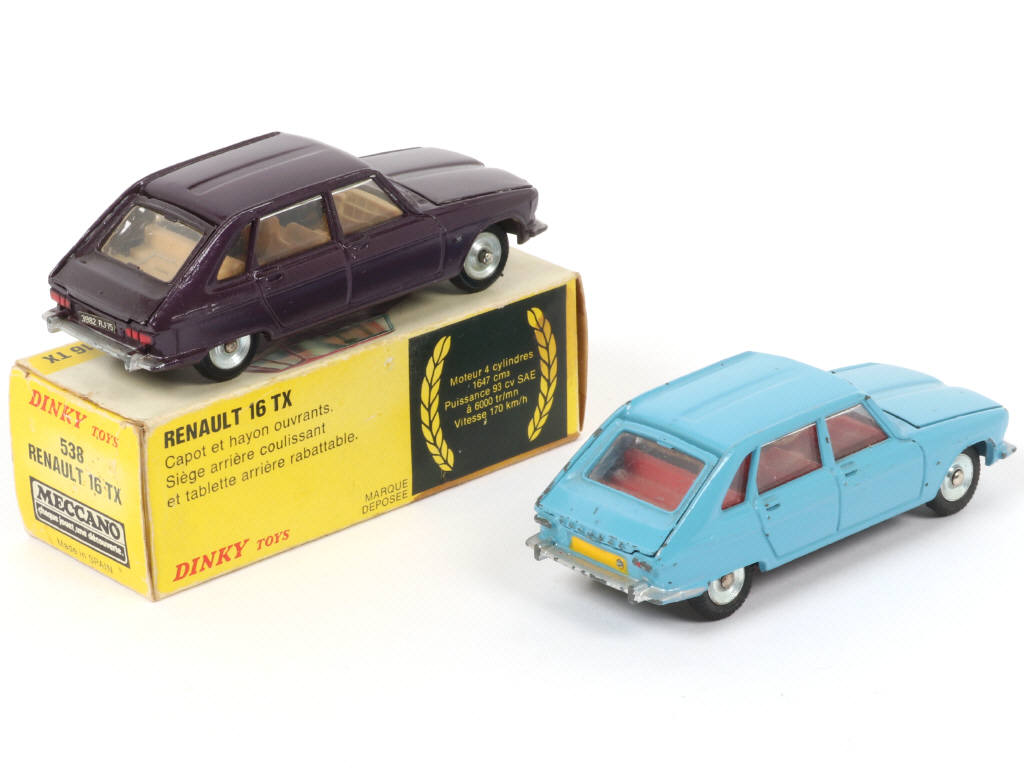 Lot 208 - DINKY TOYS (FRANCE) (2)