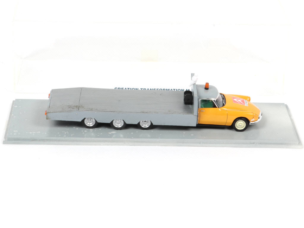 Lot 65 - DIVERS (1)